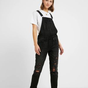American Eagle Distressed Tomgirl Overalls